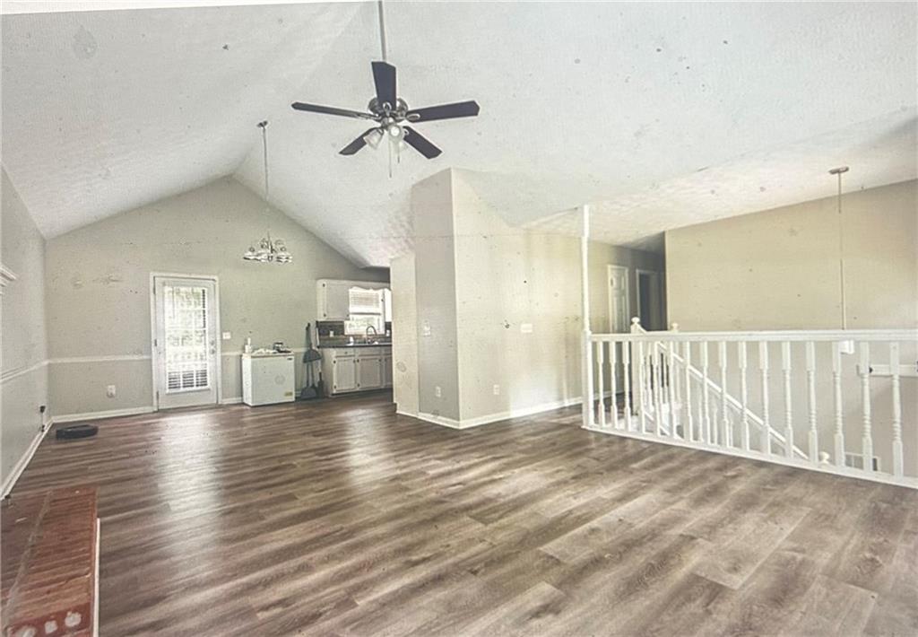 6851 Alexander Parkway