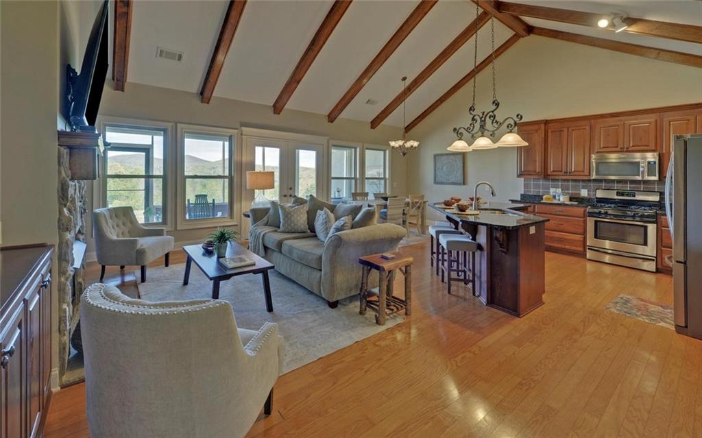 85 SUMMIT CANYON Road H102