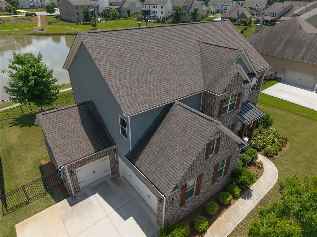 835 Rolling Hill NW