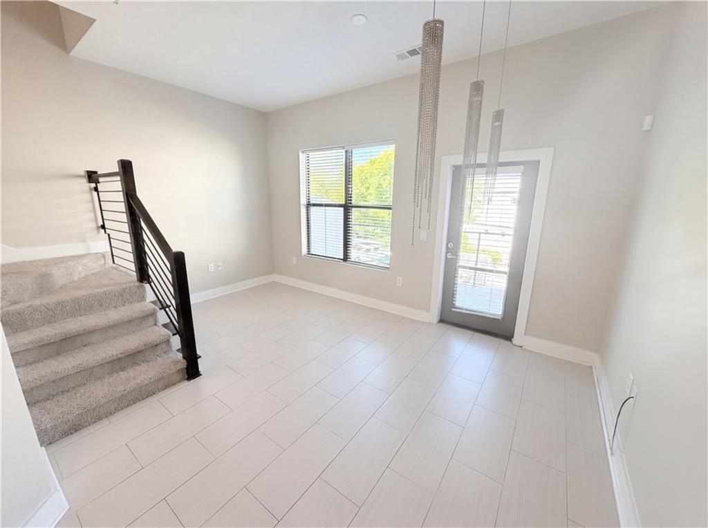 2030 Main Street NW 203