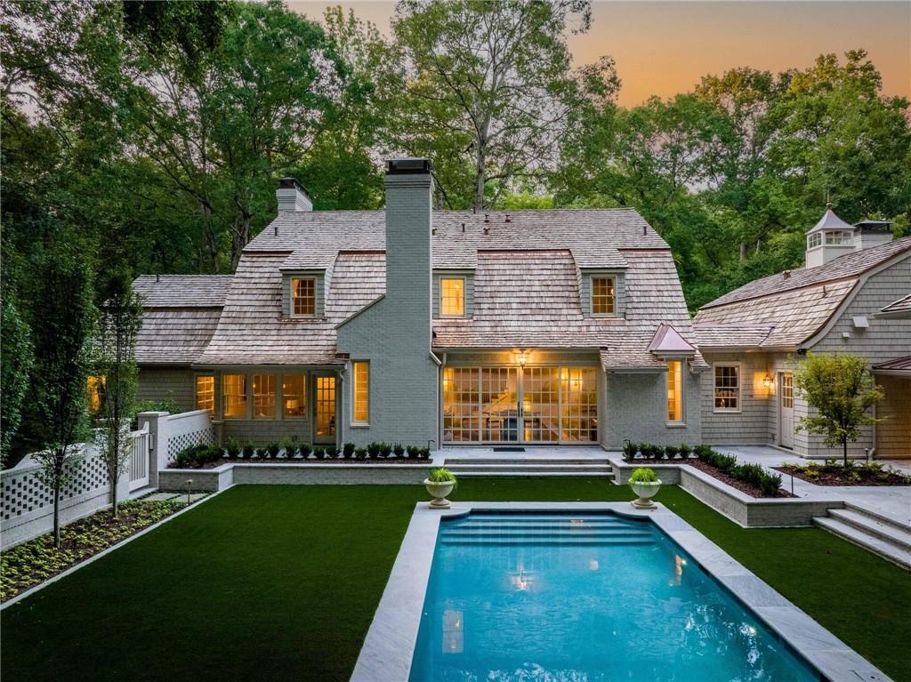 3990 Paces Ferry Road NW