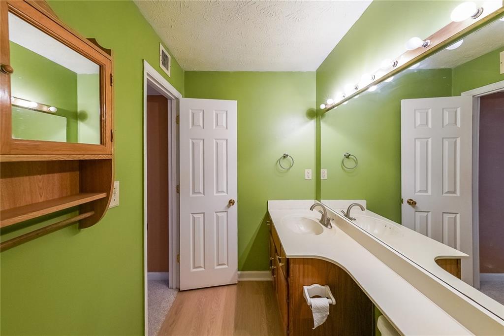 Riverview - Residential