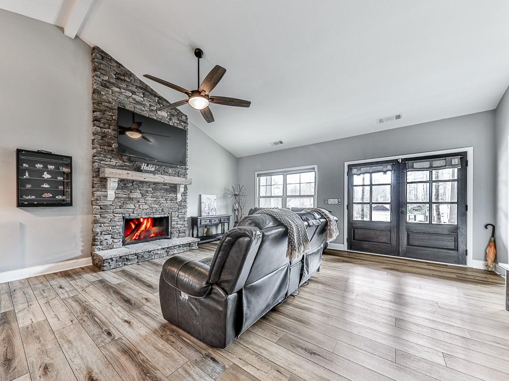 218 Sunset Cove