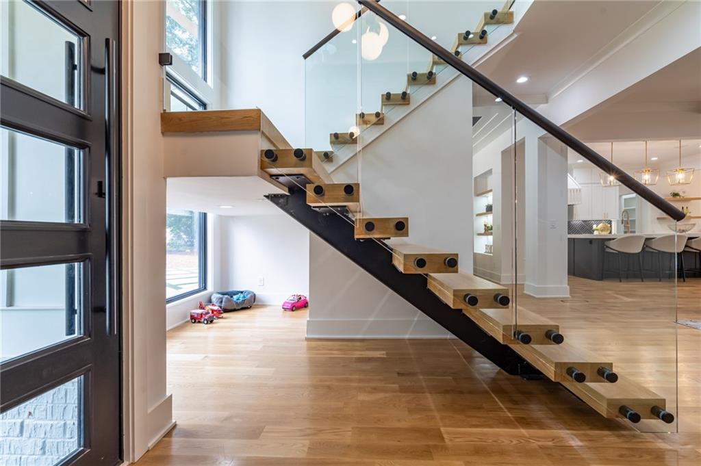 1653 Pamela Drive NE