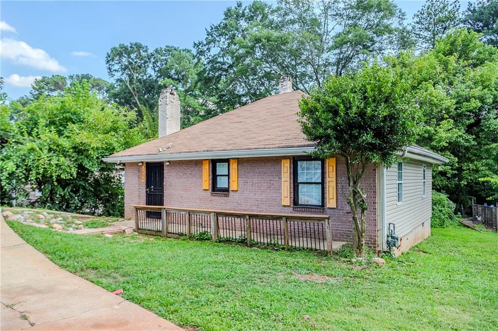 1905 Flat Shoals Road SE