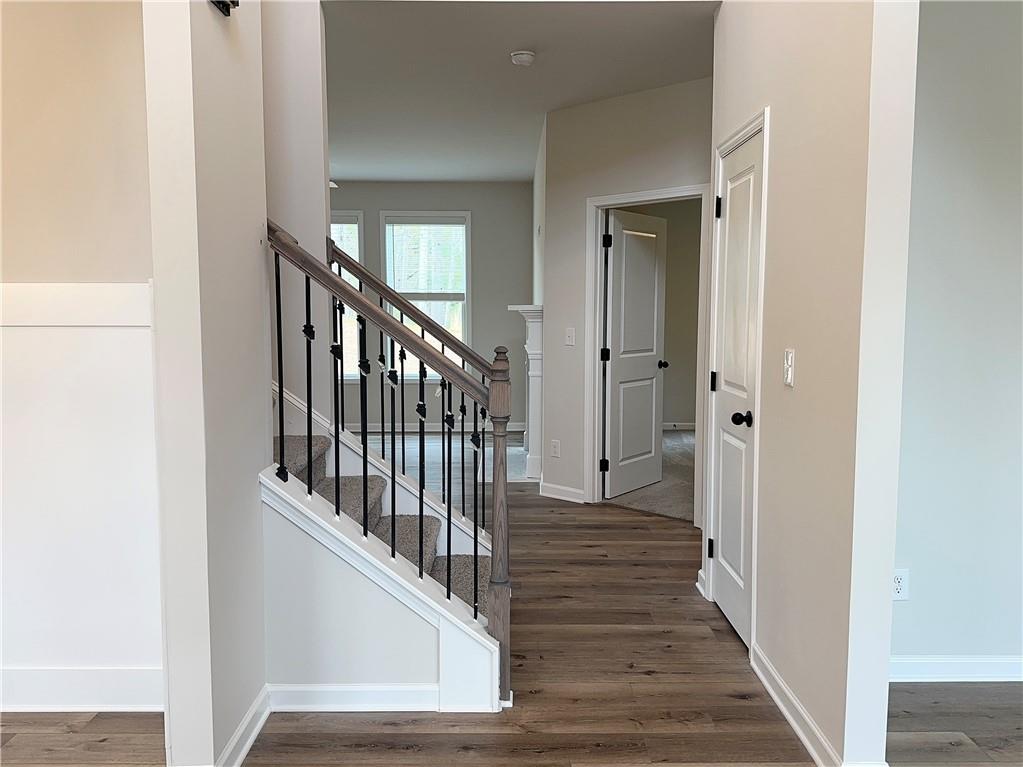 445 Fox Creek Drive, Braselton, Georgia image 2