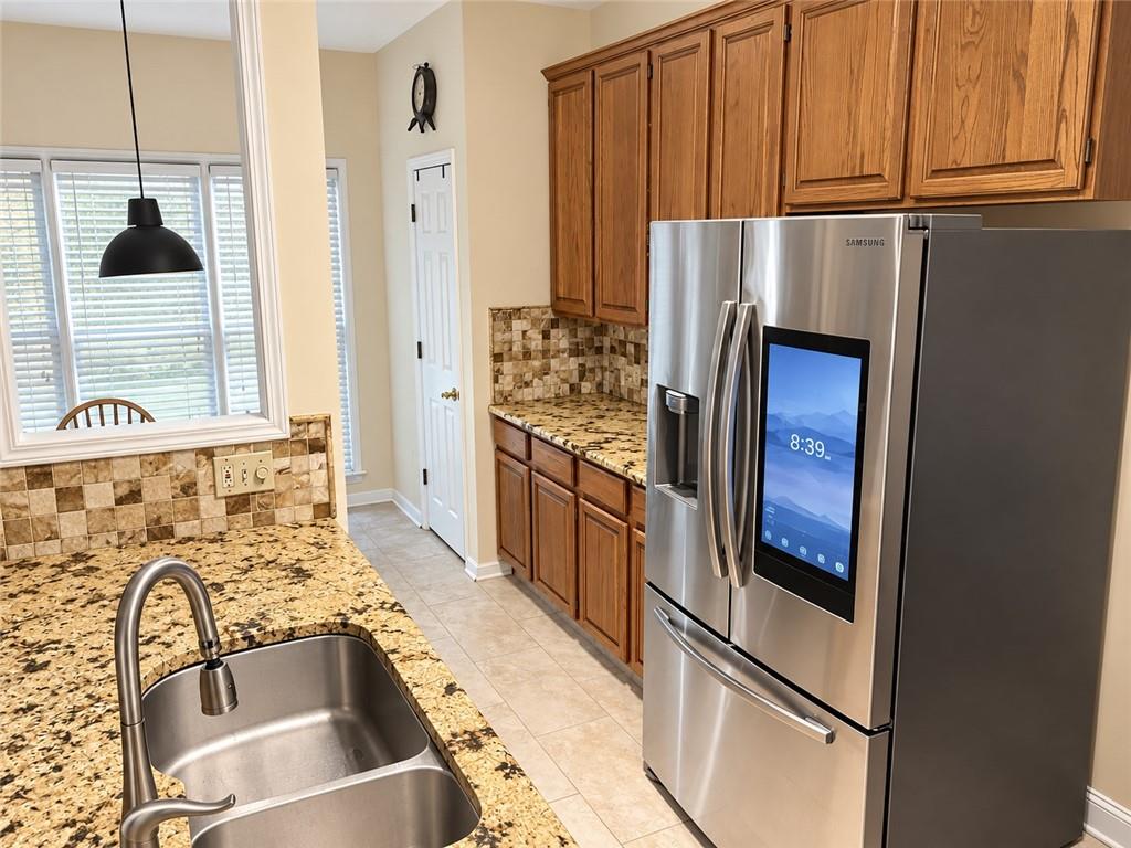 3345 Glenrose Trail