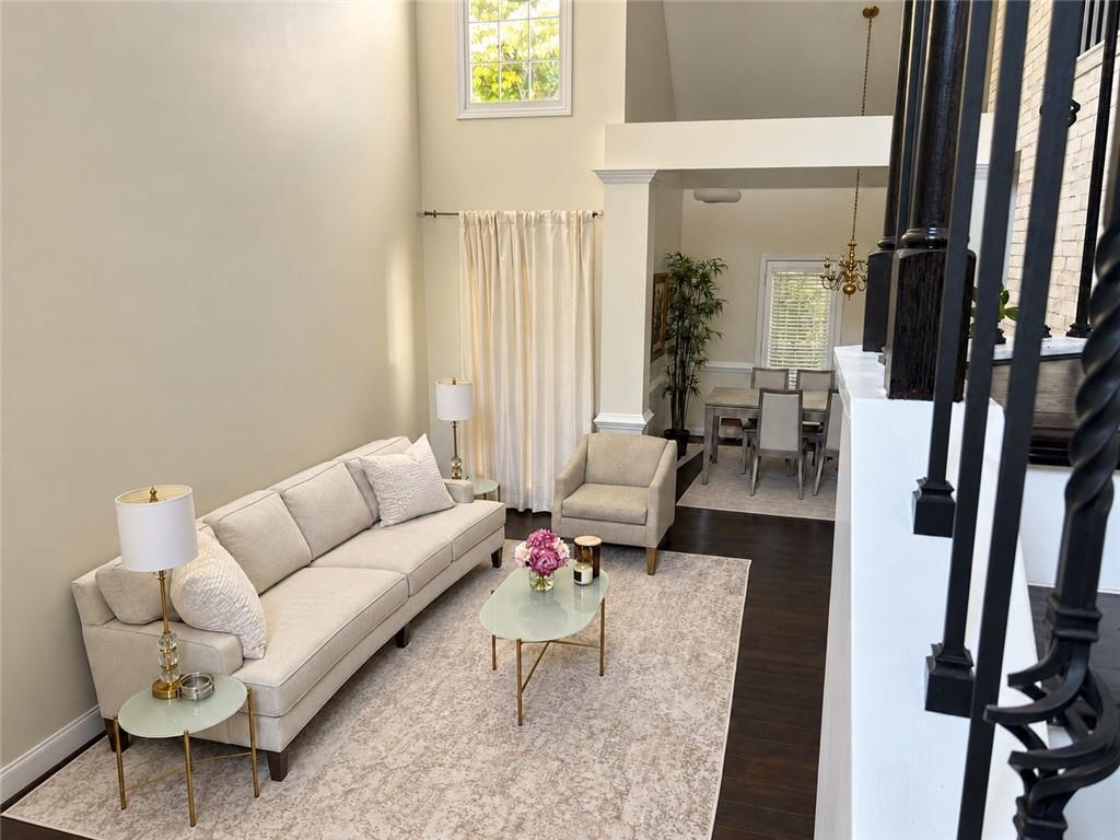 3345 Glenrose Trail
