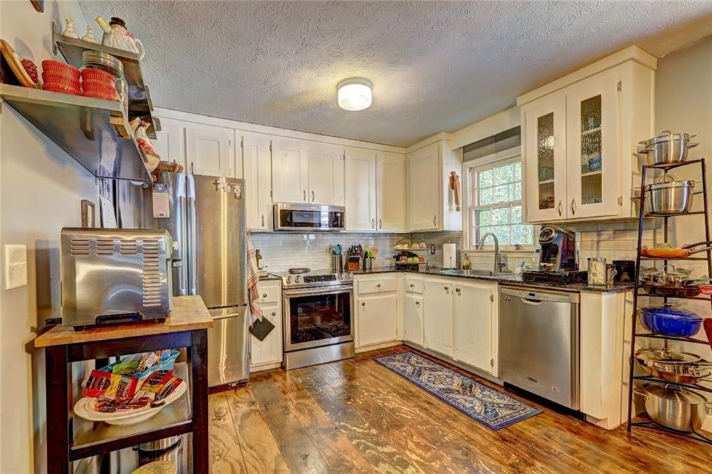 346 DOCK LATHEM Trail
