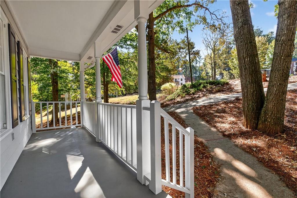 170 Forest Lake Drive