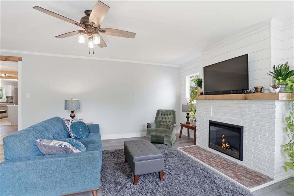 405 Holderness SW