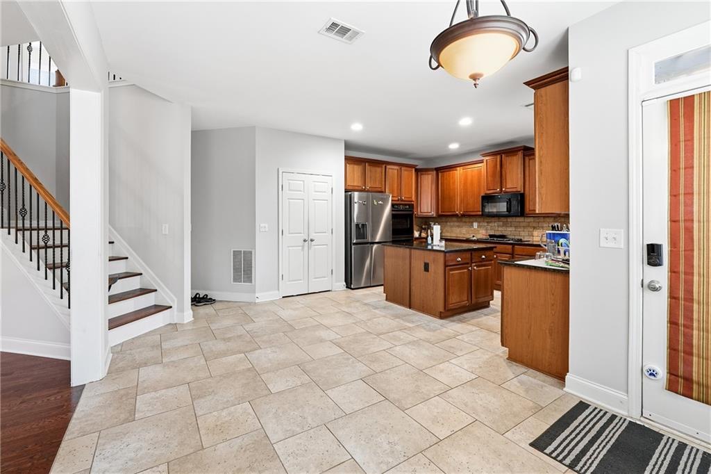 100 Northbrooke Trace