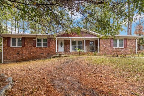 6009 Mark Trail Norcross GA 30093