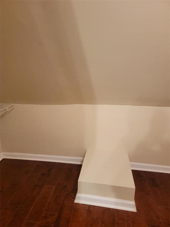 Autumn Lake - Residential Lease