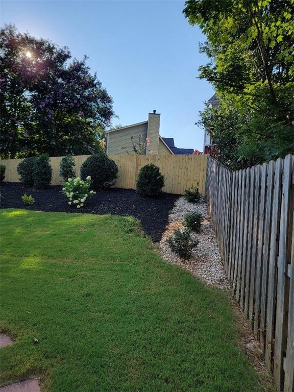 Autumn Lake - Residential Lease