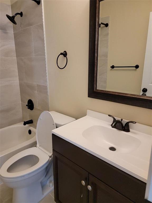 Autumn Lake - Residential Lease