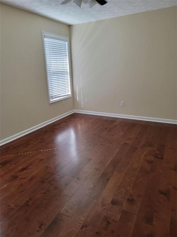 Autumn Lake - Residential Lease