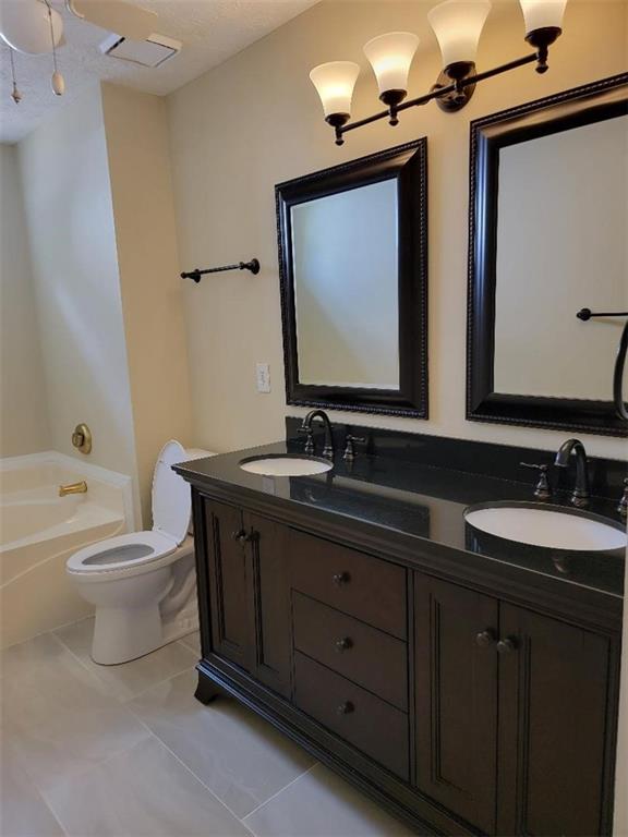 Autumn Lake - Residential Lease