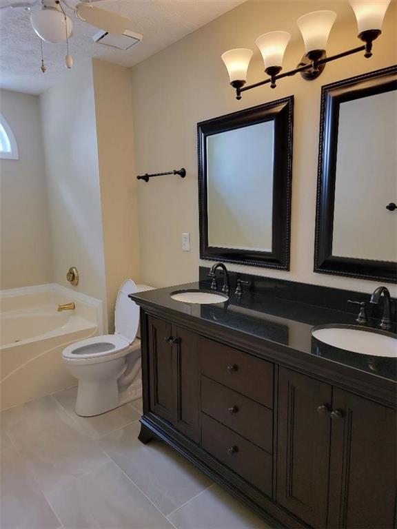 Autumn Lake - Residential Lease