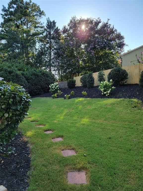 Autumn Lake - Residential Lease