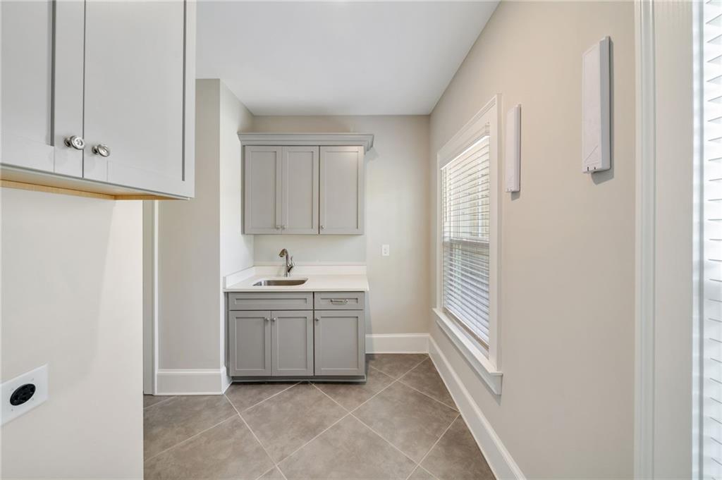 1547 Dresden Drive, Brookhaven, Georgia image 40