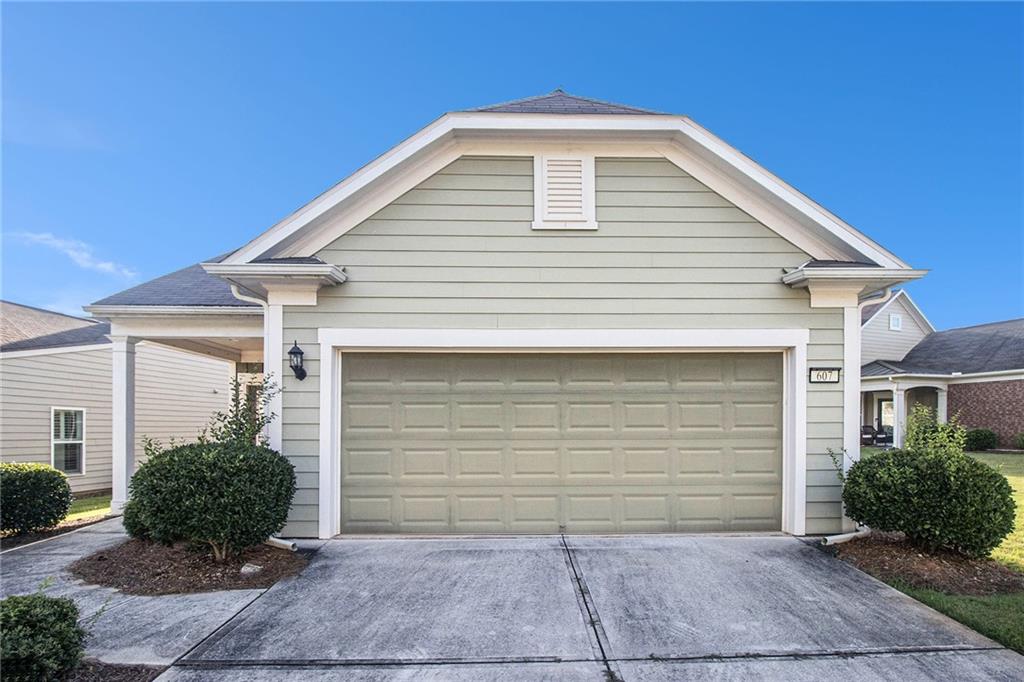 607 Larch Looper Drive