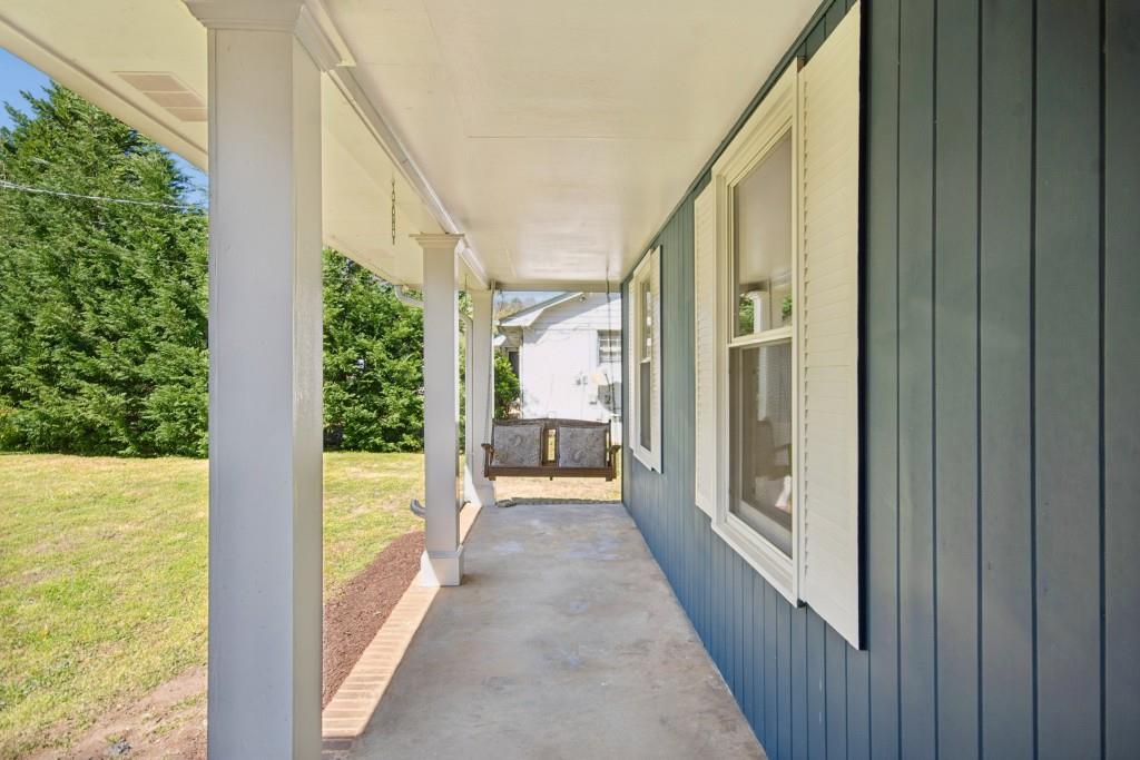 3280 Foxwood Trail SE