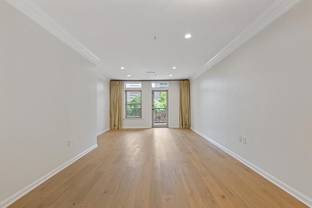 3334 Peachtree Road NE 101