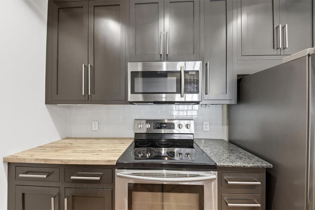 955 Juniper Street NE 2316