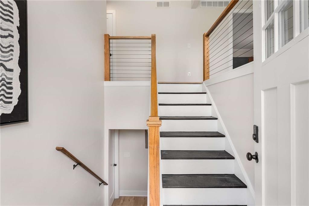 3152 Normandy Circle NE