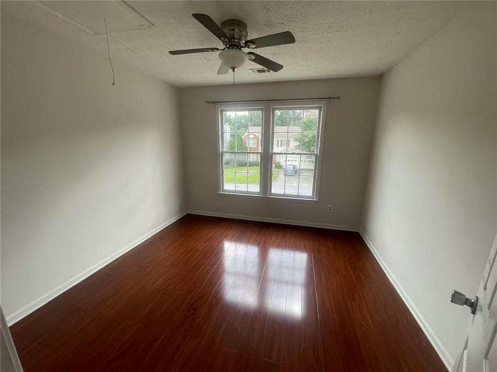 2994 Abbotts Oak Way