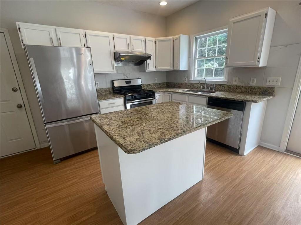 2994 Abbotts Oak Way