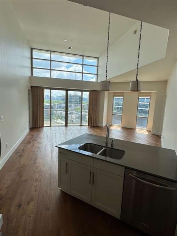 1100 Howell Mill Road NW 913