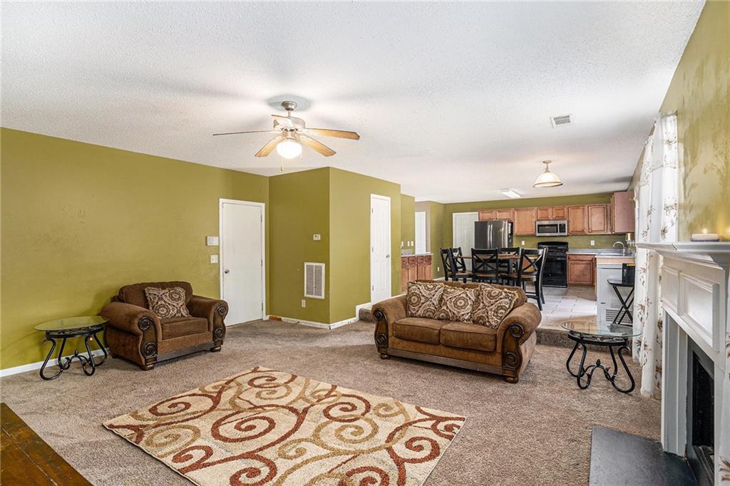 3740 Arminto Drive, Ellenwood, Georgia image 11