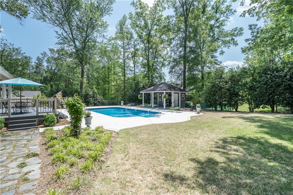 426 Fields Ferry Drive, Calhoun, Georgia image 3