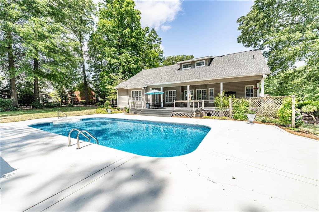 426 Fields Ferry Drive, Calhoun, Georgia image 5