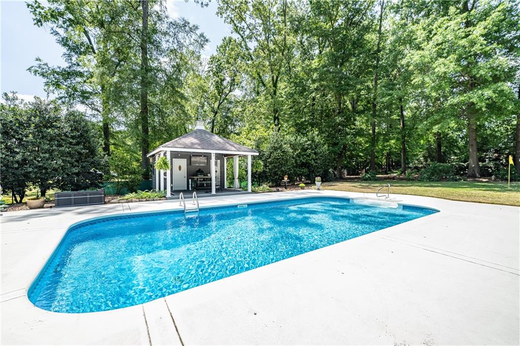 426 Fields Ferry Drive, Calhoun, Georgia image 6