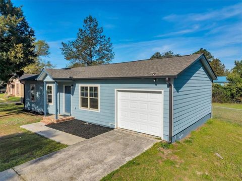 Homes For Sale - 3330 E Royal Court<br/> Bibb County, Macon, GA 31217