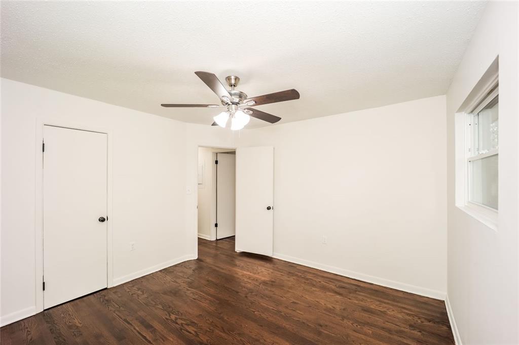 5726 Southwick Court SW