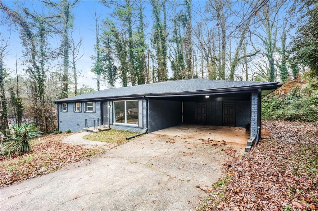 5726 Southwick Court SW