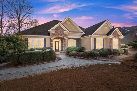 A home in Dawsonville