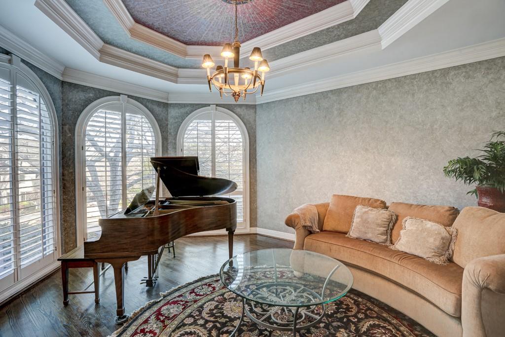 5940 Whitestone Lane