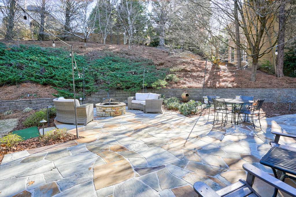 5940 Whitestone Lane