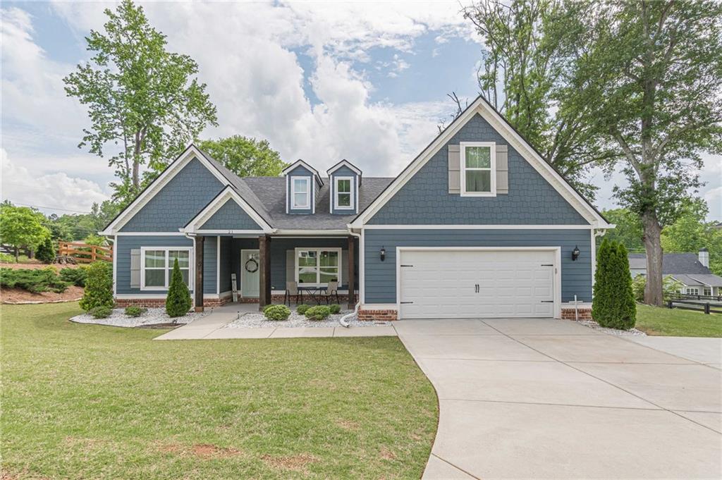 21 E Field Street, Newnan, Georgia image 1