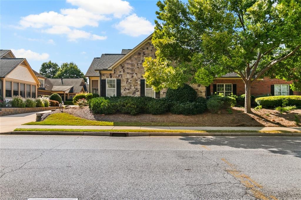 120 Chastain Road NW 1407
