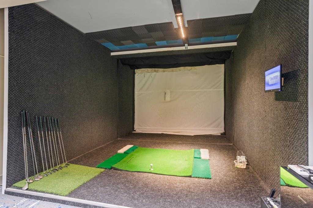 The Manhattan - Residential