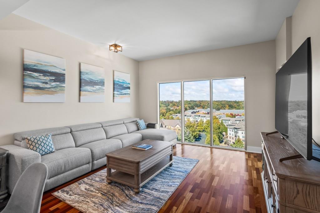 The Manhattan - Residential