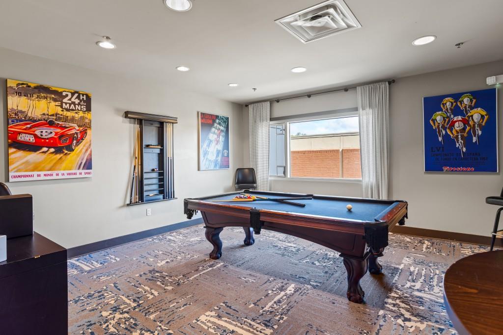 The Manhattan - Residential