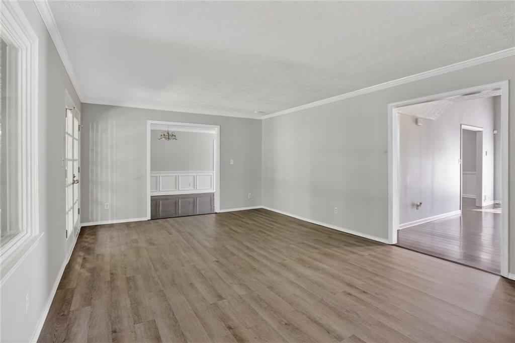 2223 Angela Drive SW