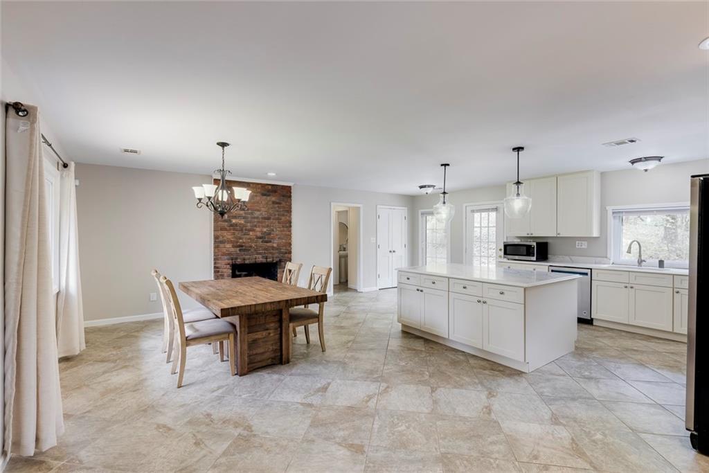 5130 N Peachtree Road, Dunwoody, Georgia image 2